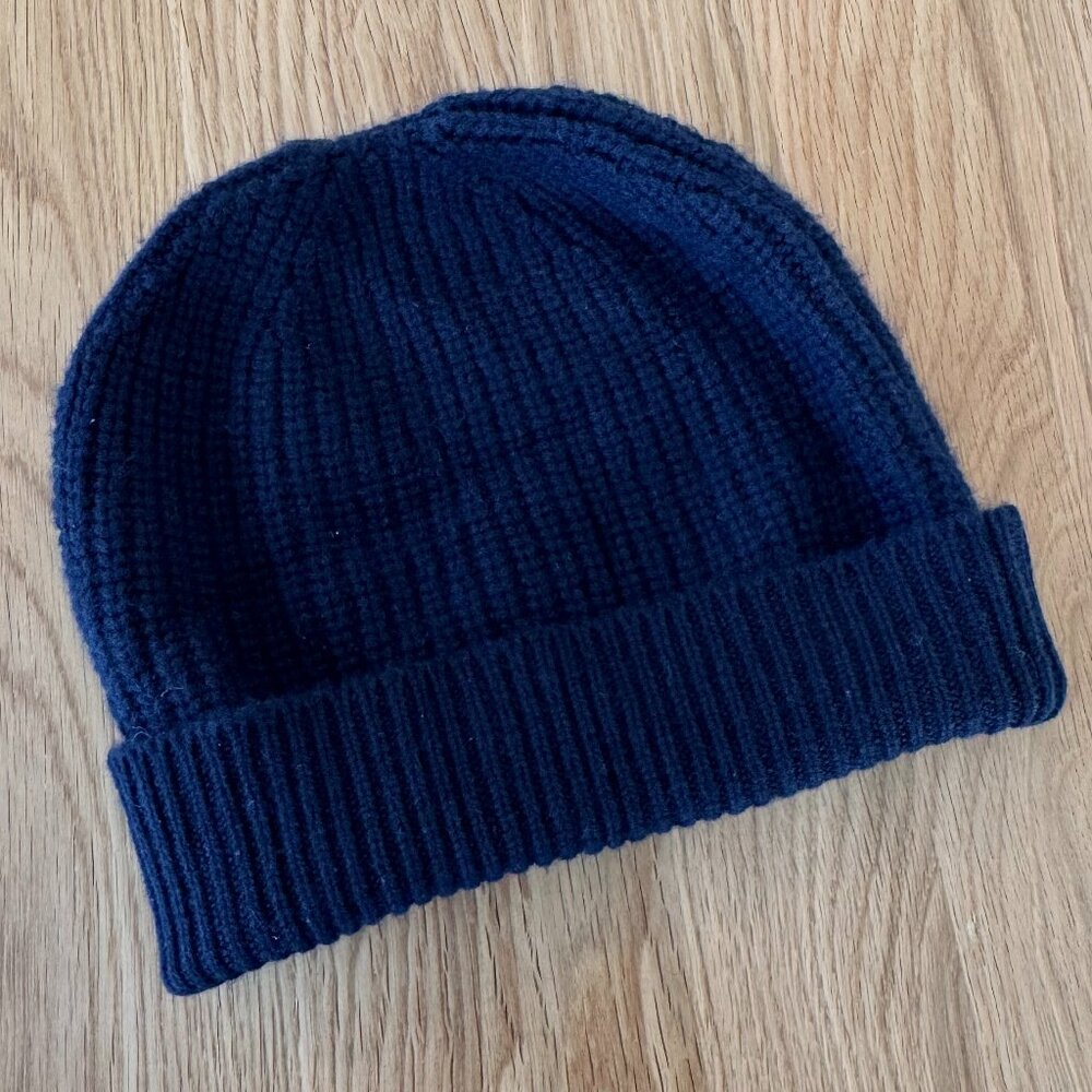 Corridor 100% Cashmere Beanie in Navy Rib Knit
